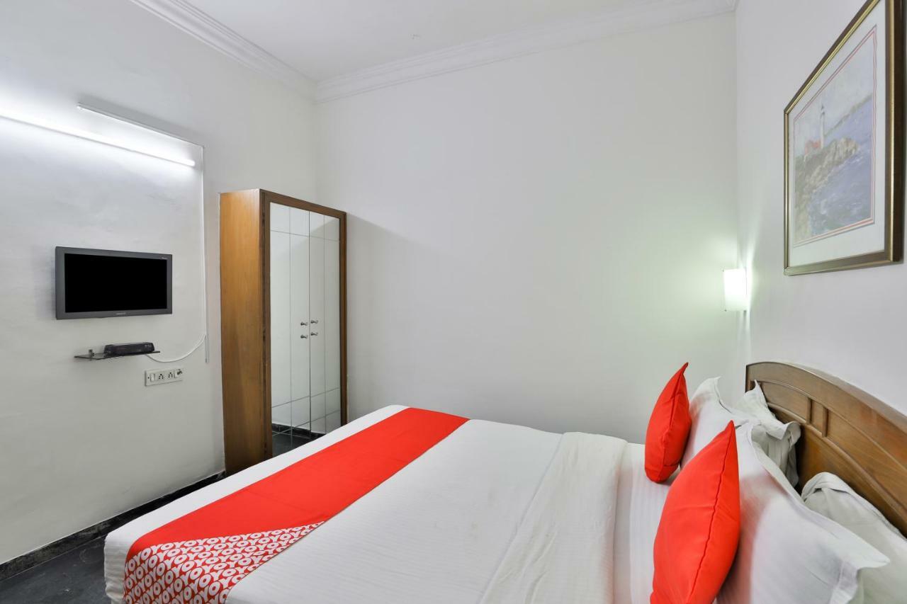 Hotel Chicago Ahmedabad Quarto foto